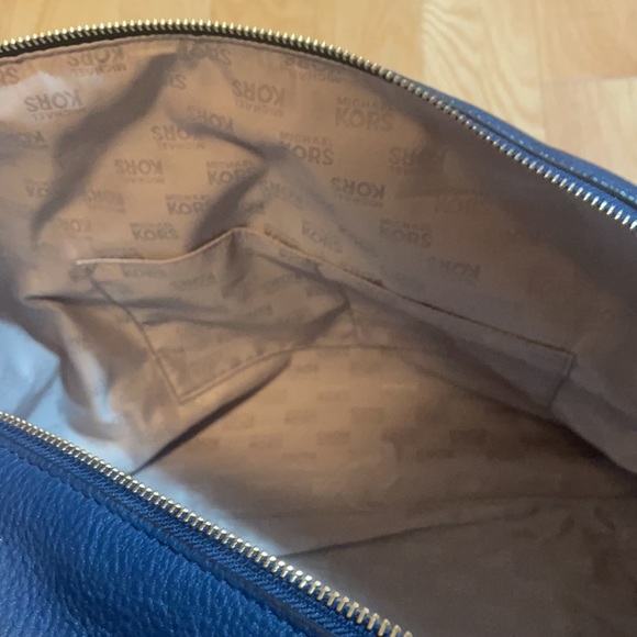 Michael Michael Kors Hamilton Weekender Purse - Picture 10 of 12